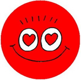 SMILEY: Szívek (jelvény, 2,5 cm)