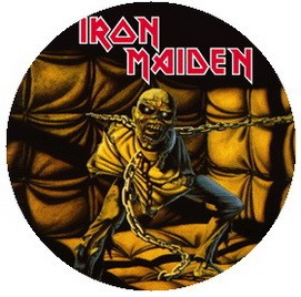 IRON MAIDEN: Piece Of Mind (jelvény, 2,5 cm)
