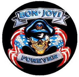 BON JOVI: Forever (jelvény, 2,5 cm)