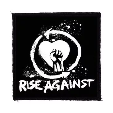 RISE AGAINST: Fist (9,5 cm x 9,5 cm) (felvarró)