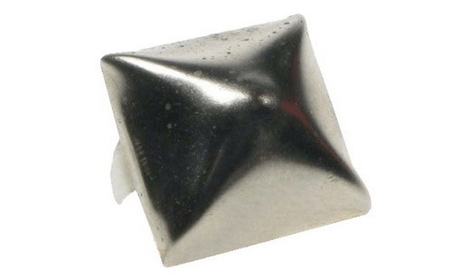 Szegecs, piramis, nagy, nikkel, domború oldalú (16x16x8 mm)