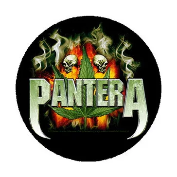 PANTERA: Leaf (nagy jelvény, 3,7 cm)
