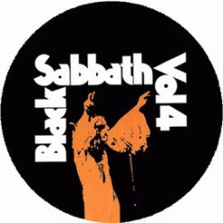 BLACK SABBATH: Vol.4. (nagy jelvény, 3,7 cm)